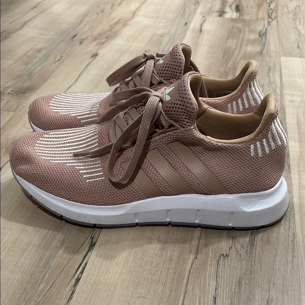 Adidas Women's Pink Sneakers